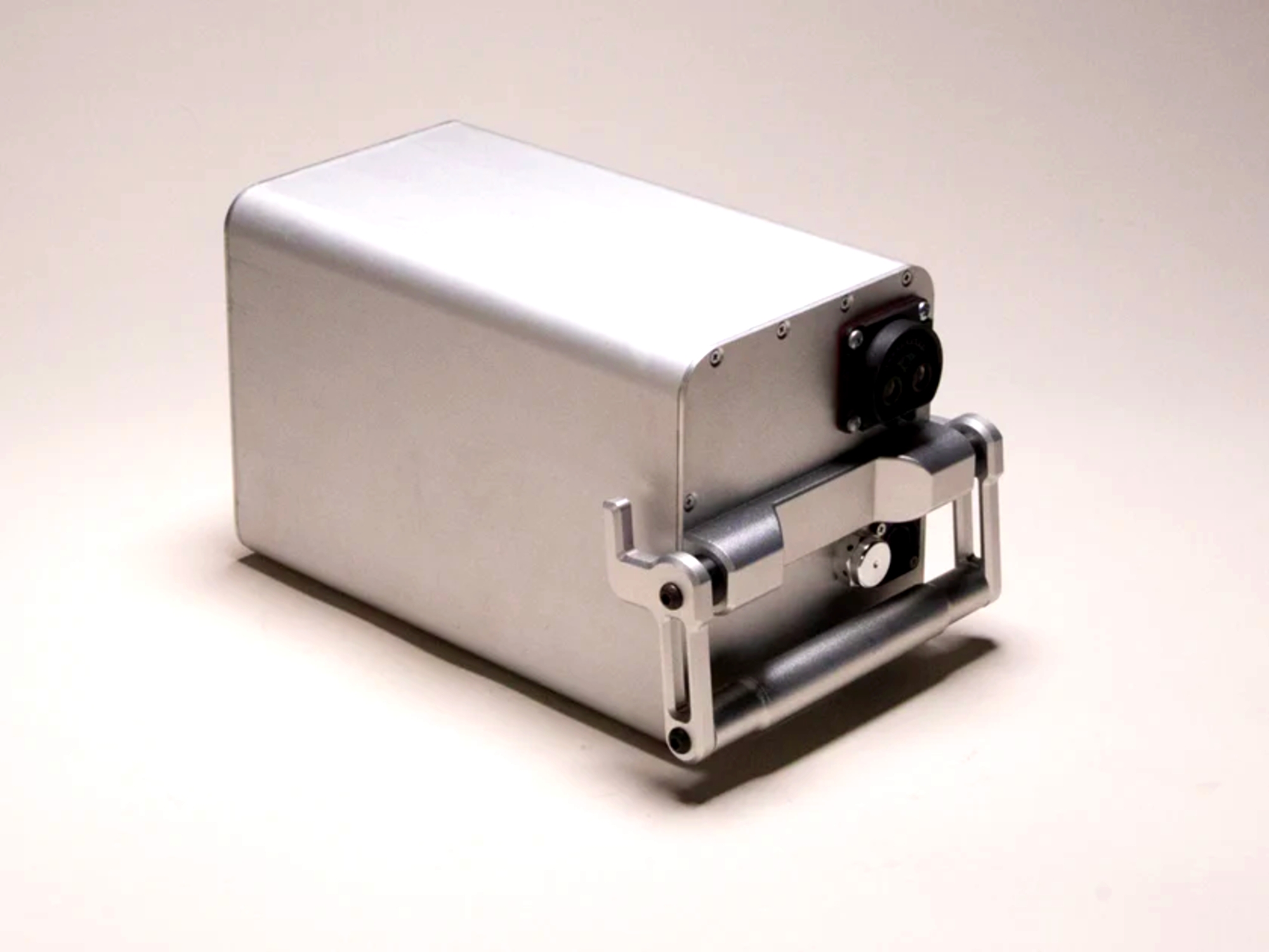 La batterie a 2 160 capacités WH.