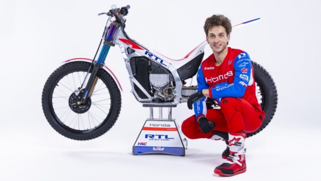 Miquel Gelabert et Honda RTL Electric. Miquel Gelabert et Honda RTL Electric.