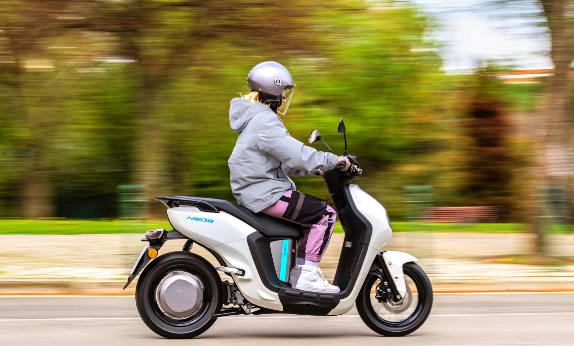 Le Yamaha Neo's, le troisième scooter et le premier cyclomotor: 380 unités. Le Yamaha Neo's, le troisième scooter et le premier cyclomotor: 380 unités.
