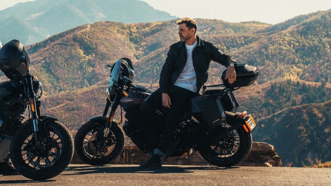 En Espagne, il existe quatre motos électriques disponibles. En Espagne, il existe quatre motos électriques disponibles.