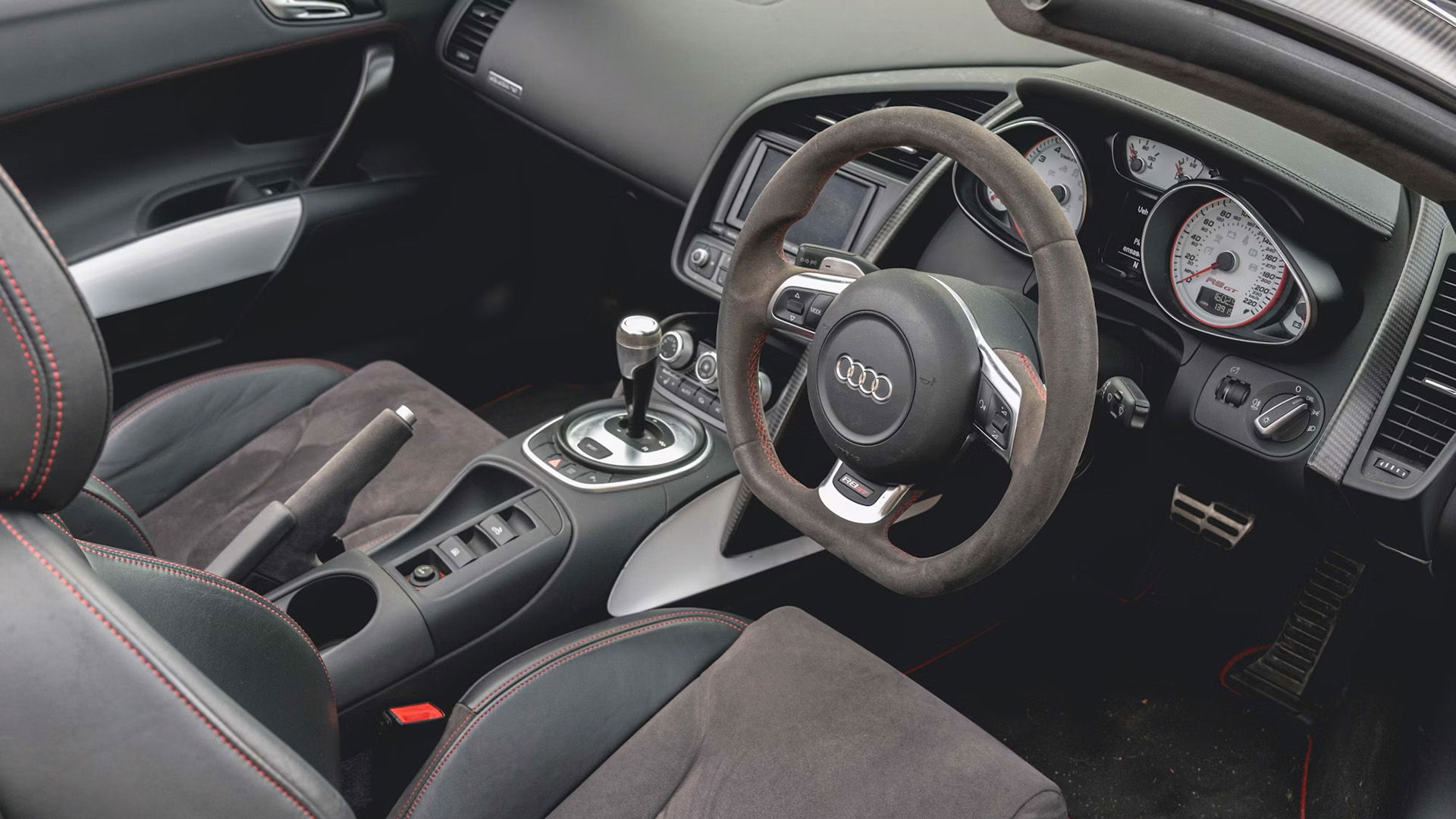 Audi R8 GT Spyder, intérieur