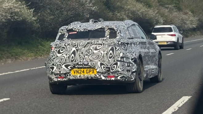 Range Rover Velar Electric SUV rival Porsche Macan 2 Range Rover Velar Electric SUV rival Porsche Macan 2