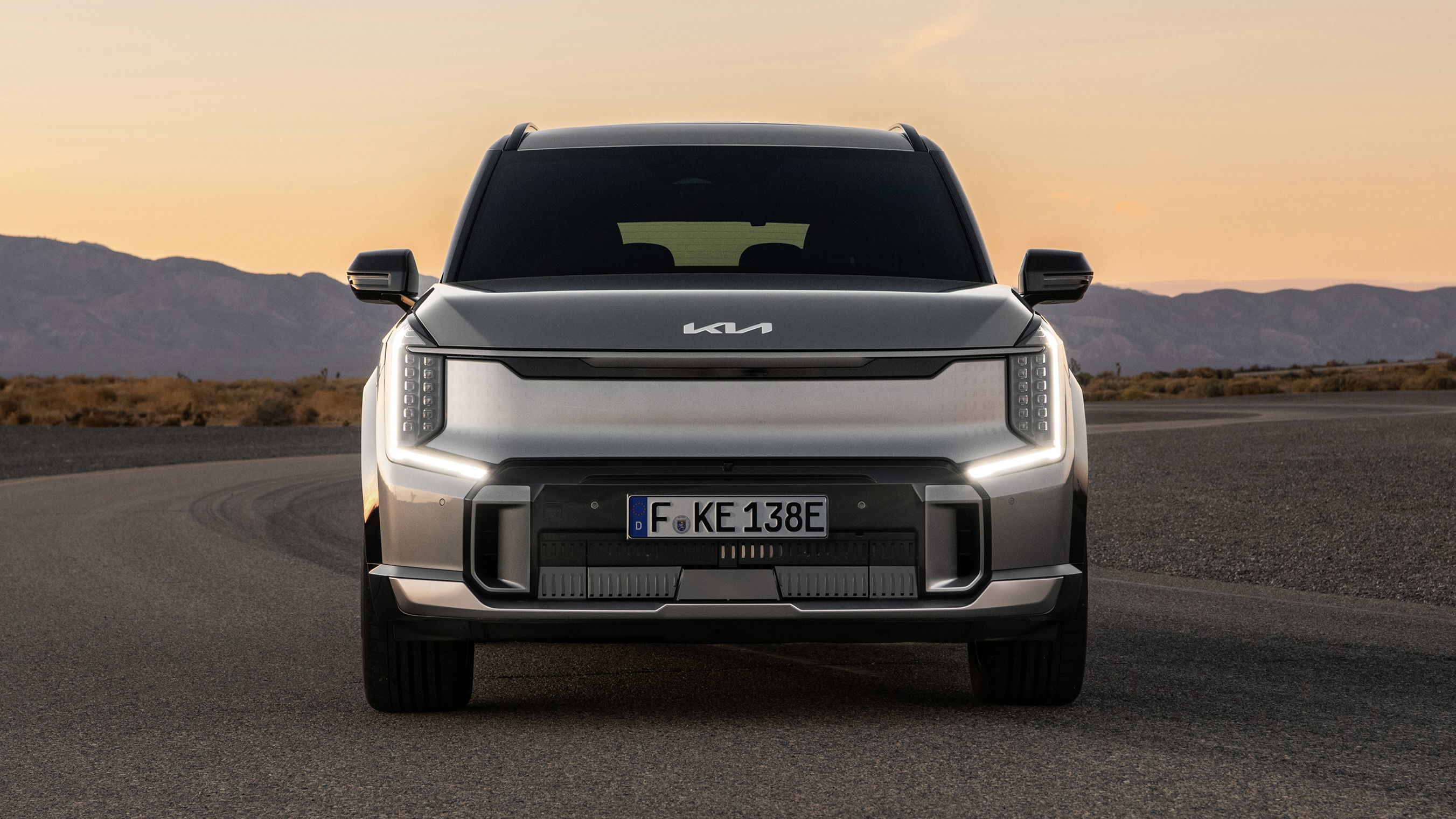 Kia Ev9 GT - Front