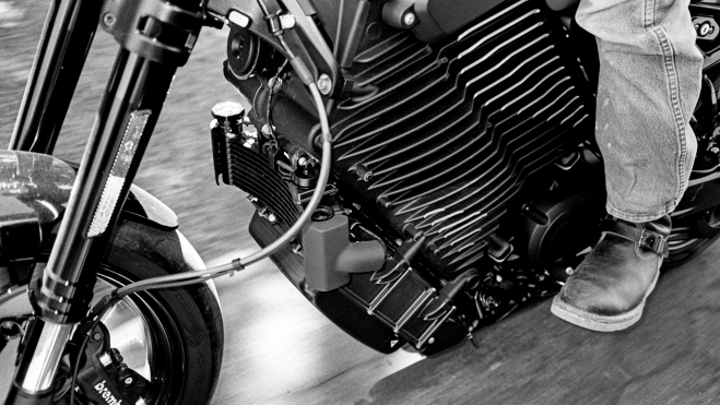 Le moteur fait également les fonctions du générateur. Le moteur fait également les fonctions du générateur.
