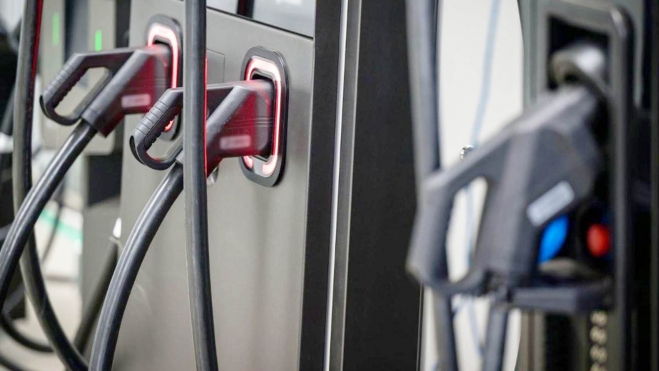 Arturo Perez Lucia Jose Elias Electric Car Recharges 2 Arturo Perez Lucia Jose Elias Electric Car Recharges 2