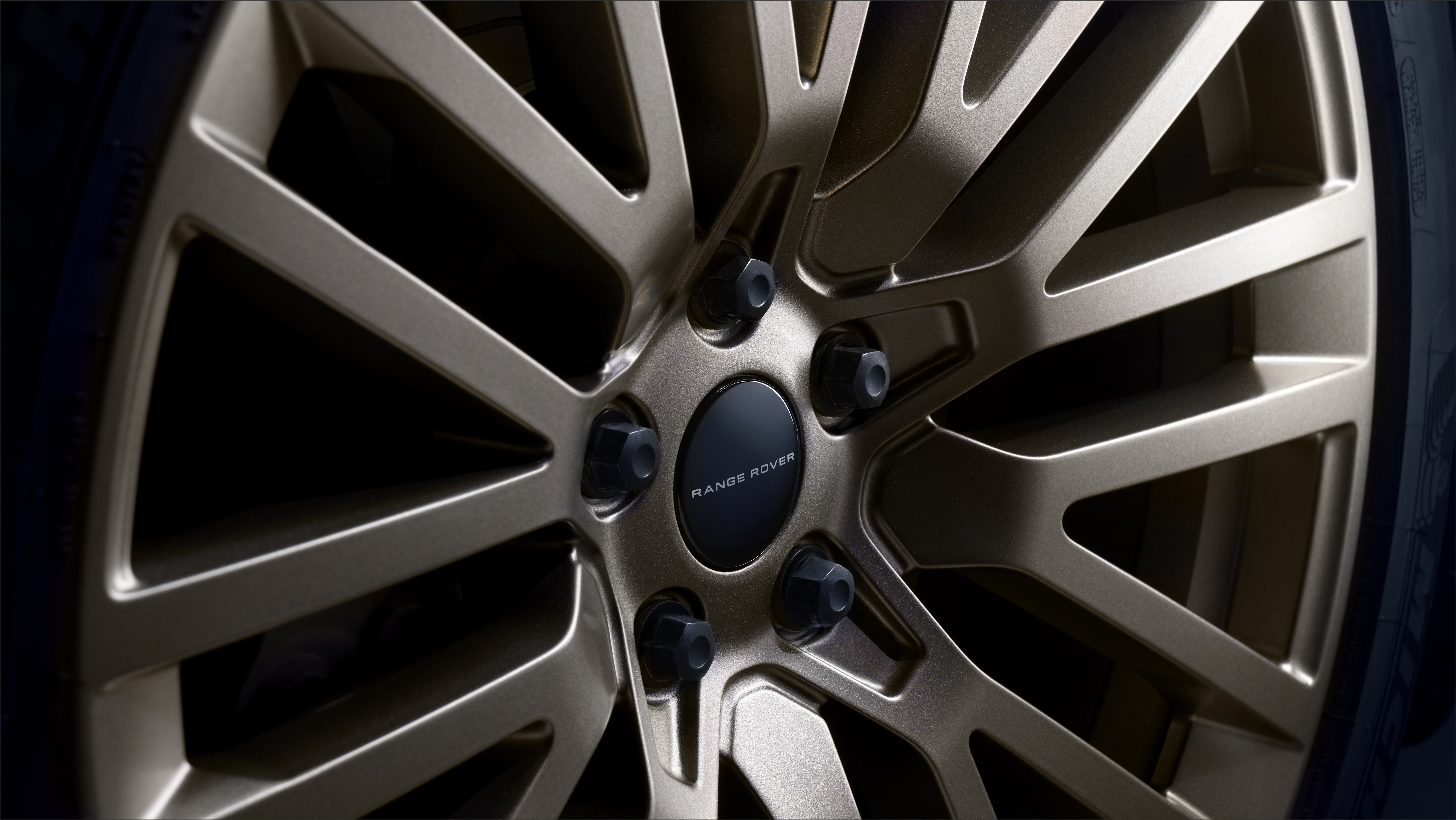 Range Rover Sport SV sur mesure - Détail des roues