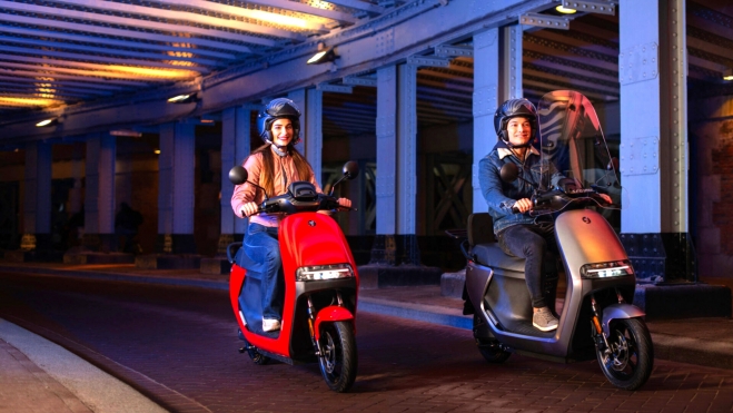 SEGWAY ESCOOTER E110S HERO SEGWAY ESCOOTER E110S HERO