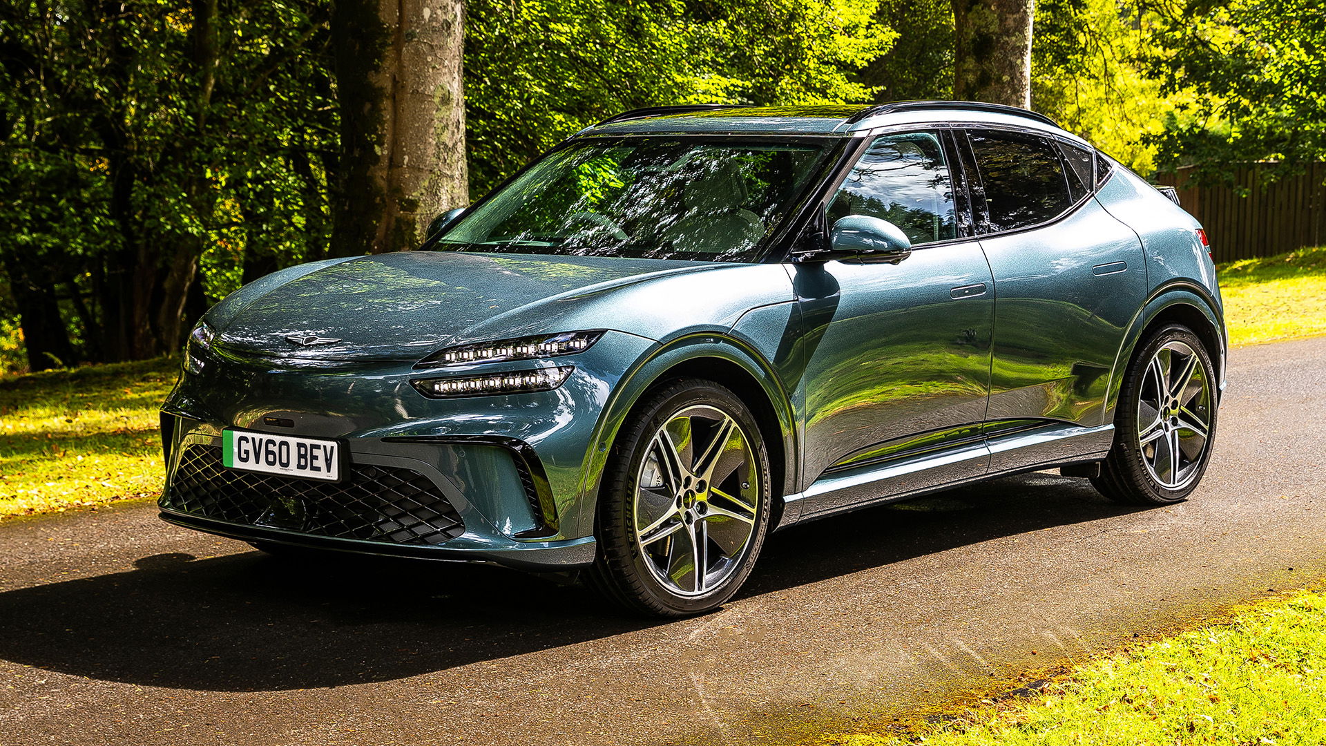 2025 Genesis GV60, avant