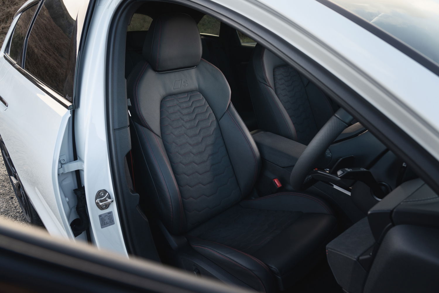 Audi S6 Avant E-Tron - intérieur