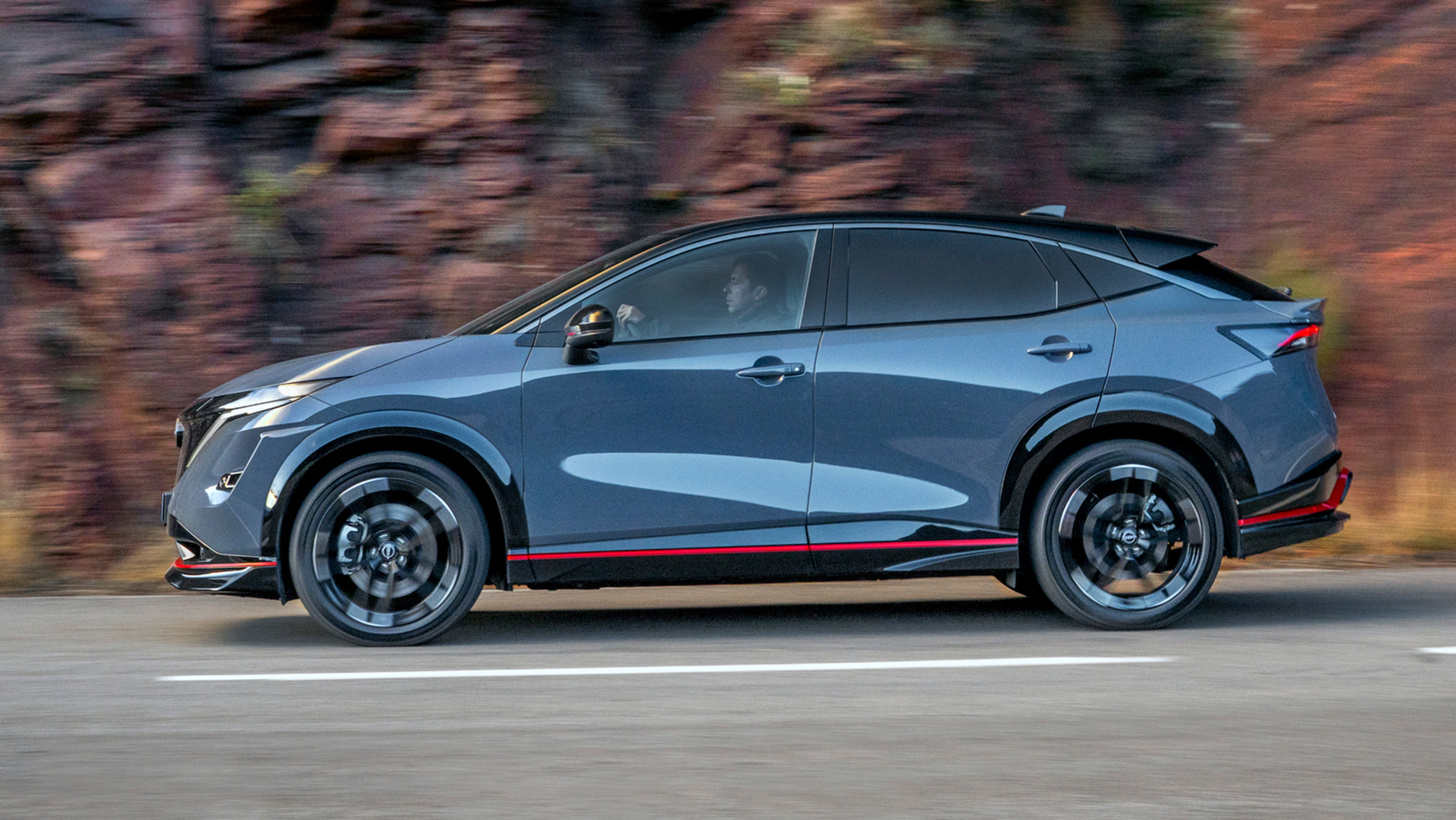 Nissan Ariya Nismo, côté