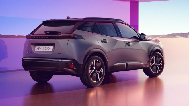 Peugeot E 2008 2024 Côté