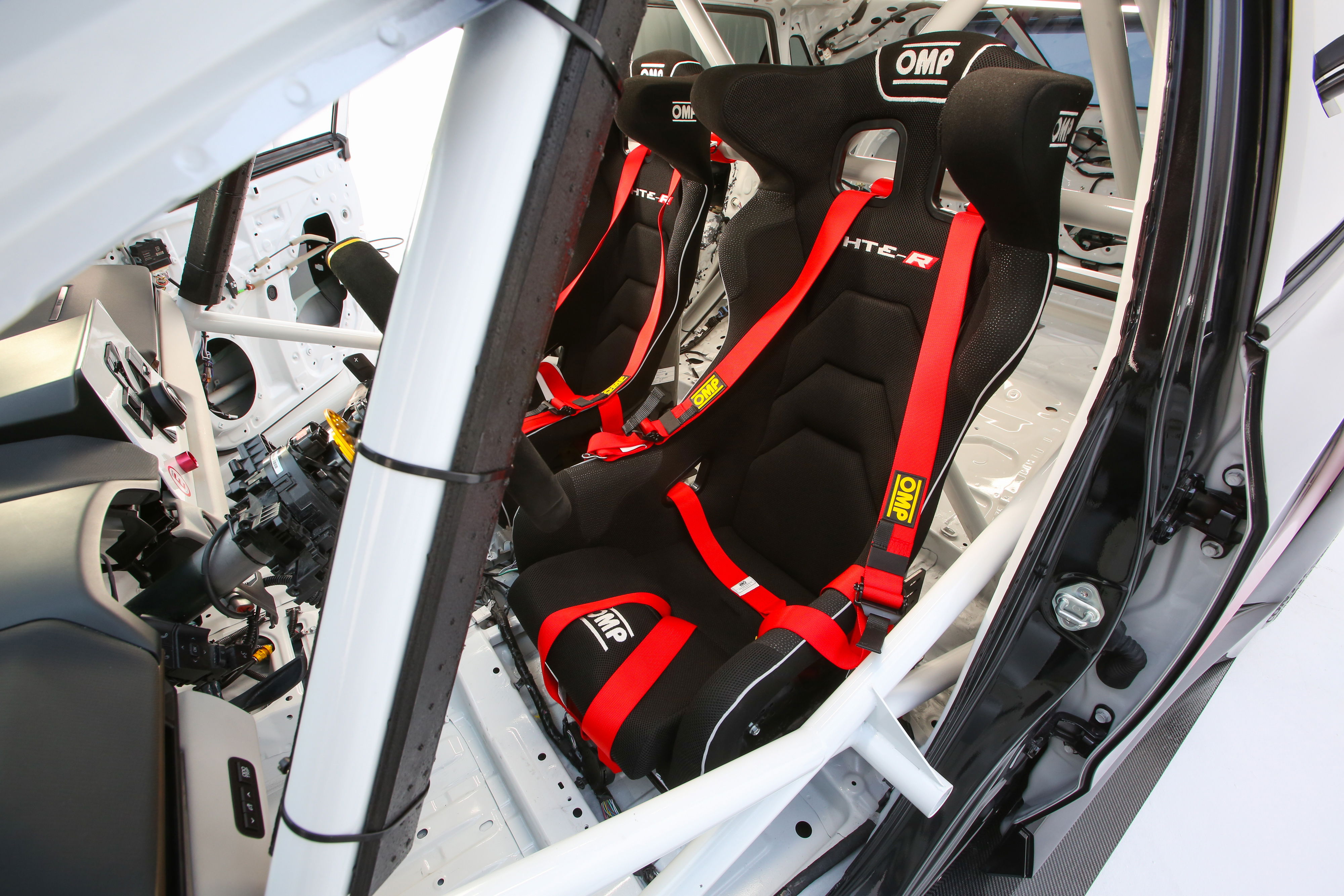 Toyota bZ Time Attack - intérieur
