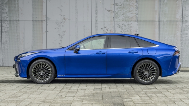 TOYOTA MIRAI 3 TOYOTA MIRAI 3