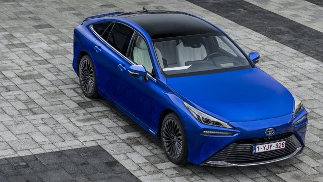 TOYOTA MIRAI 6 TOYOTA MIRAI 6