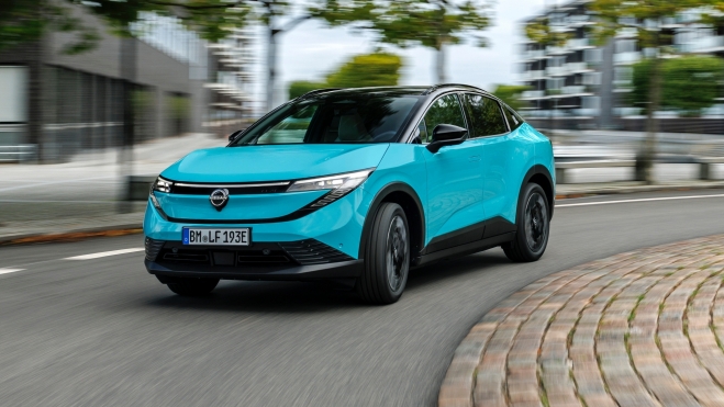 La nouvelle Nissan LEAF n'a rien à voir avec celle que l'on connaissait jusqu'à présent. La nouvelle Nissan LEAF n'a rien à voir avec celle que l'on connaissait jusqu'à présent.