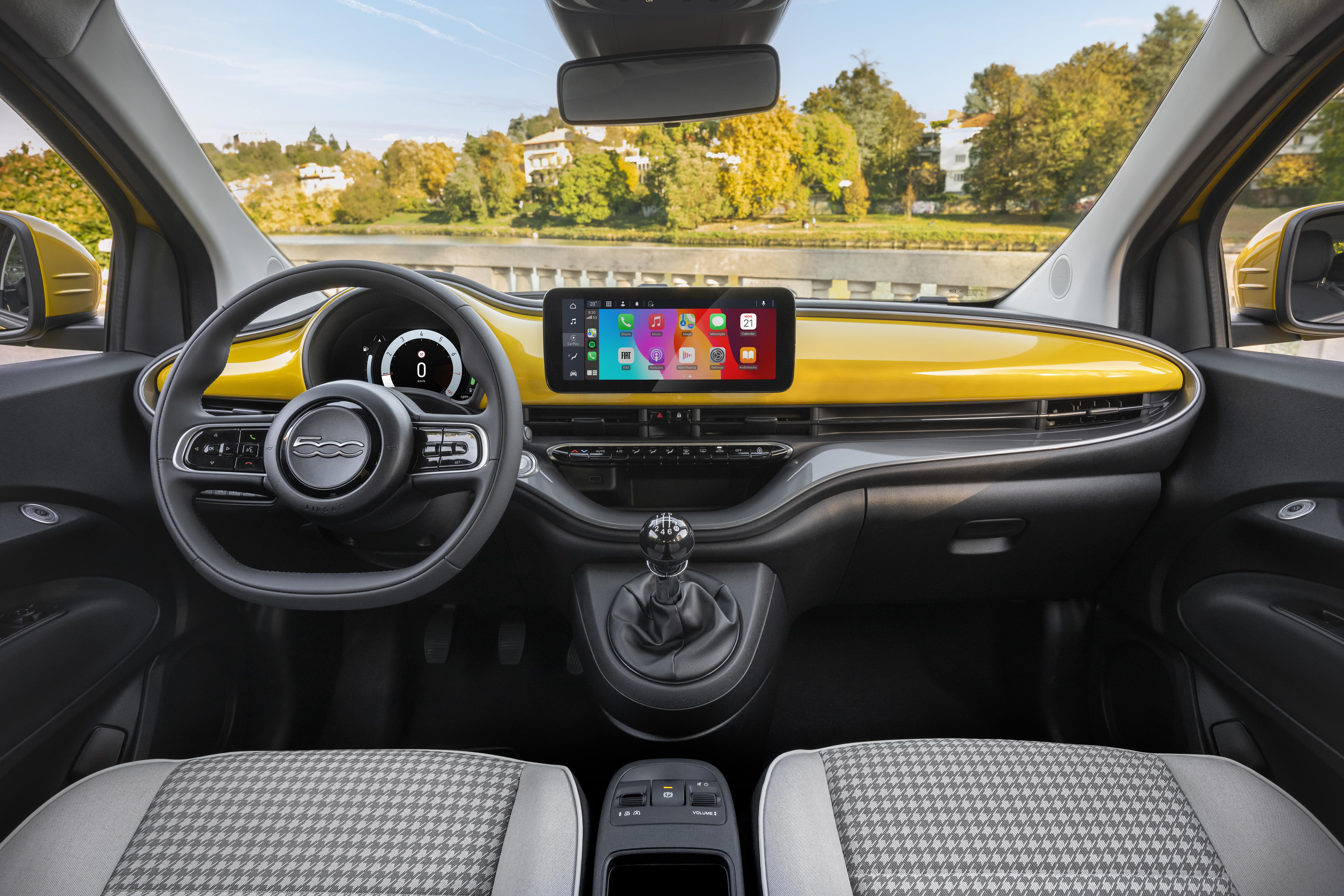 Fiat 500 hybride - intérieur