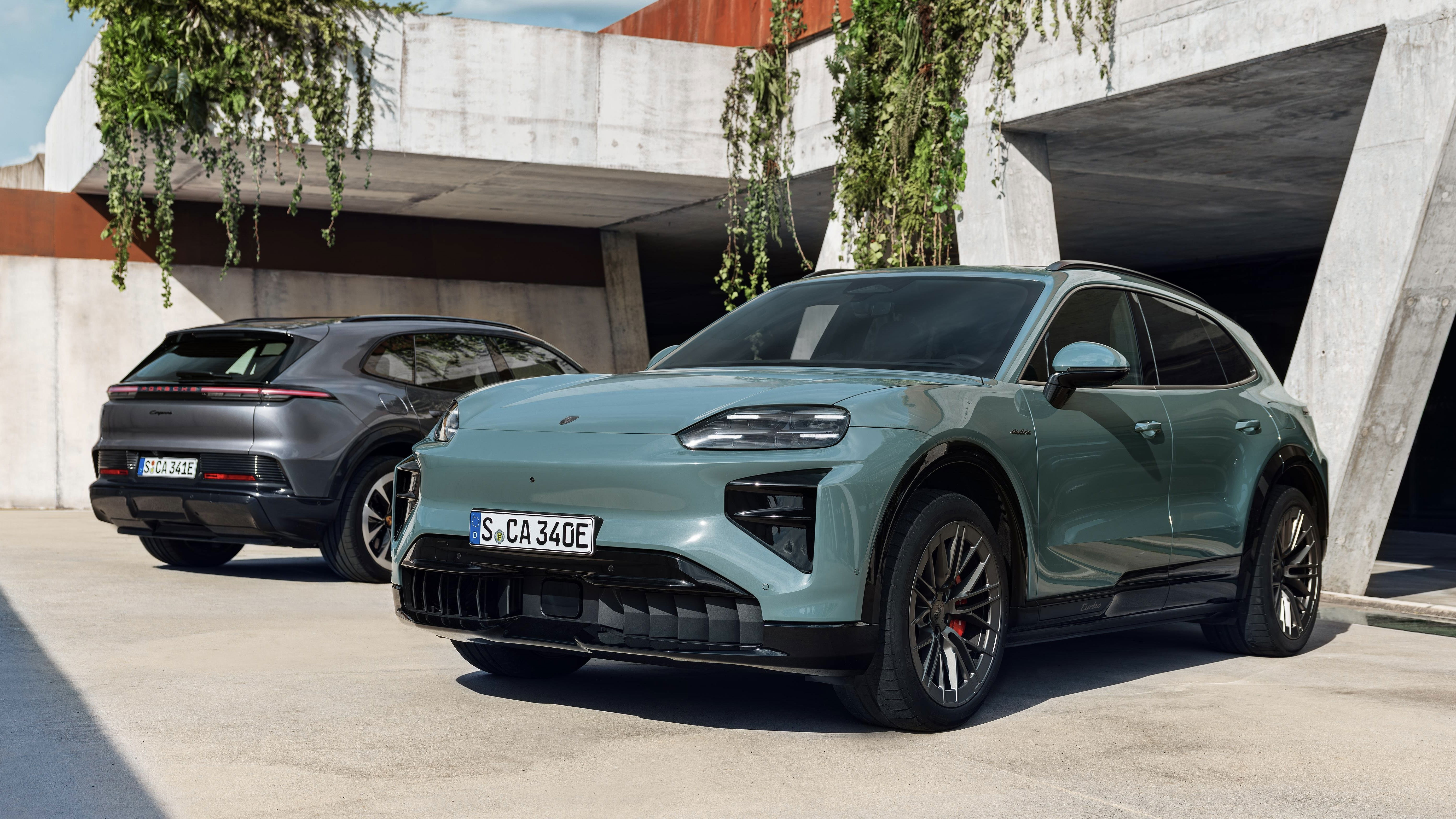 Porsche Cayenne EV - avant et arrière