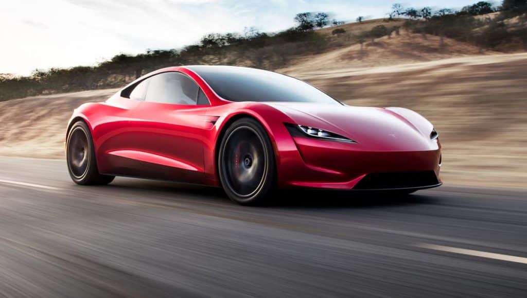 Une Tesla Roadster rouge