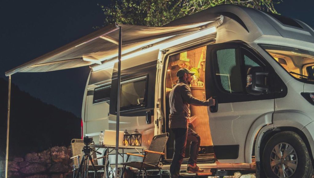 le-camping-car-des-familles.jpg