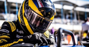 F1 Pré-saison 2024 (jour 3) : Red Bull s’impose-t-il à nouveau comme le favori incontesté ? Un coureur dans son casque