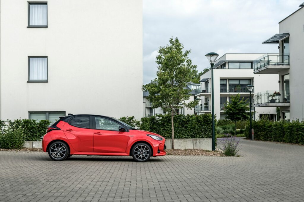 Une Toyota Yaris hybride