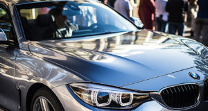 Classement des meilleures voitures de luxe pour 2024 Une BMW grise