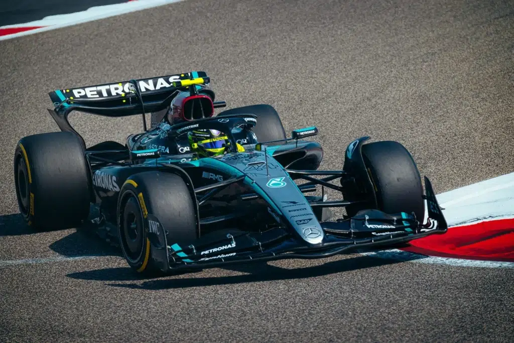 Mercedes W15