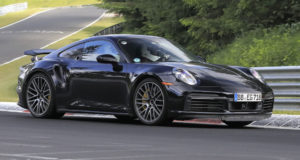 Découvrez la Porsche 911 hybride, le bijou de technologie qui va changer votre vie ! Une Porsche hybride 911