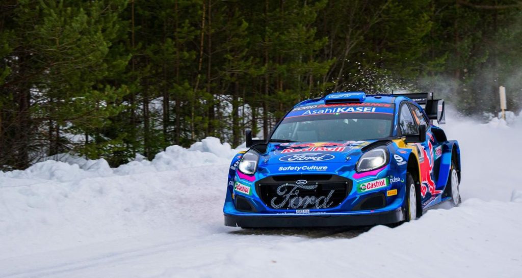 Une rallye de Red BULL