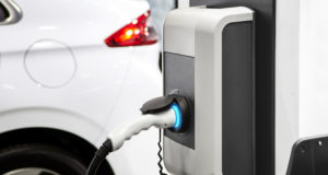 Assurer une voiture électrique : tout ce que vous devez savoir