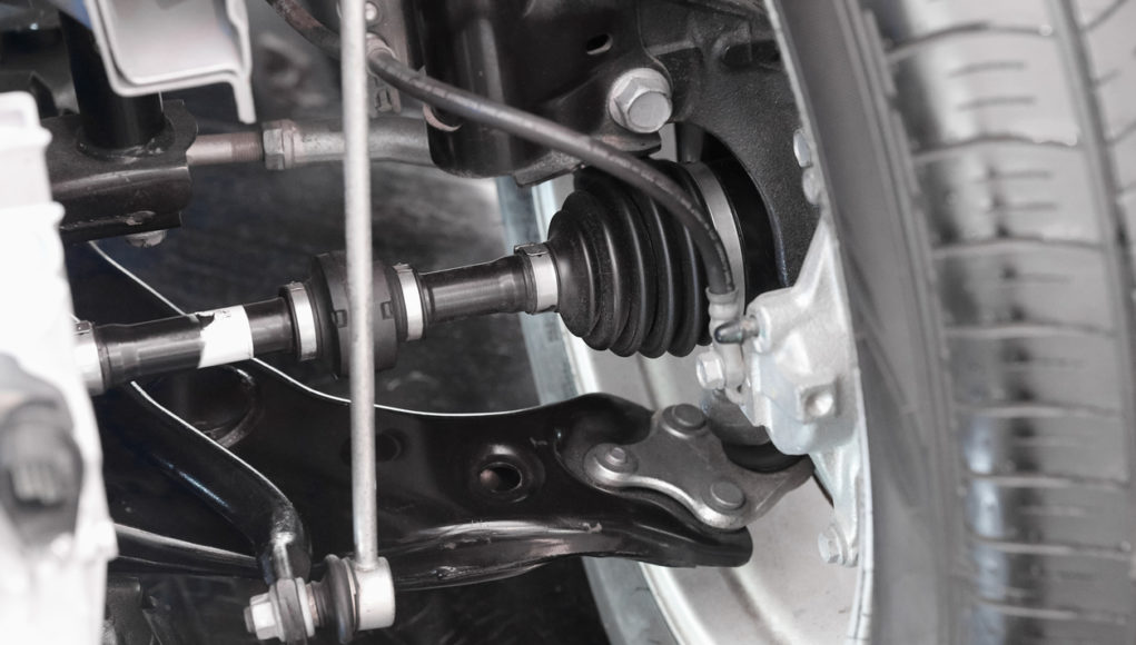 Front car suspension system and drive shaft