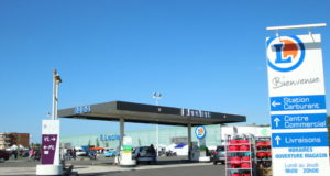 Le litre de carburant à seulement 0,769€ chez Leclerc en France !