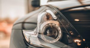 Comment fonctionne un système de phares adaptatifs ?
