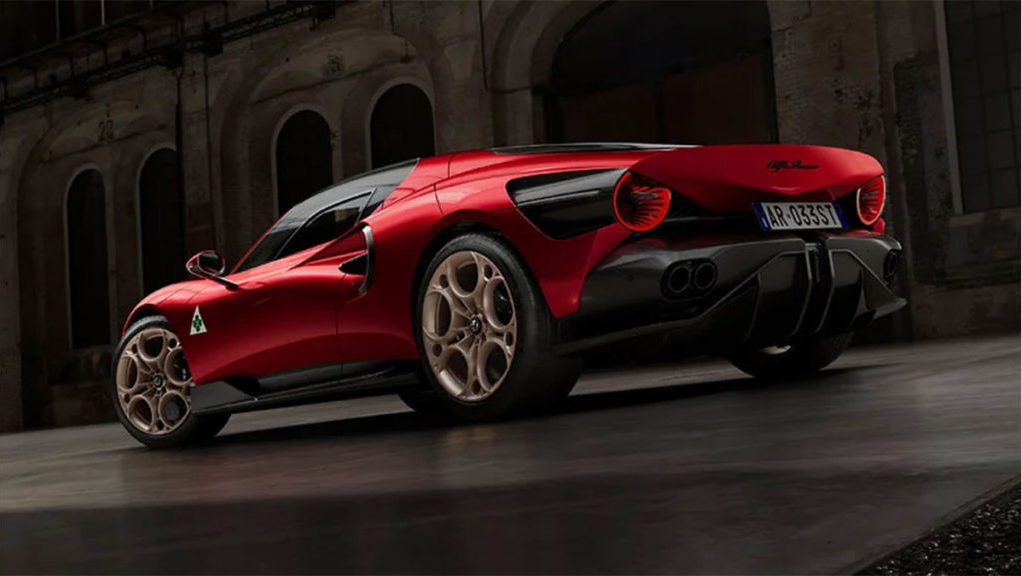 alfa-romeo-33-stradale-rear-profil-1024x576
