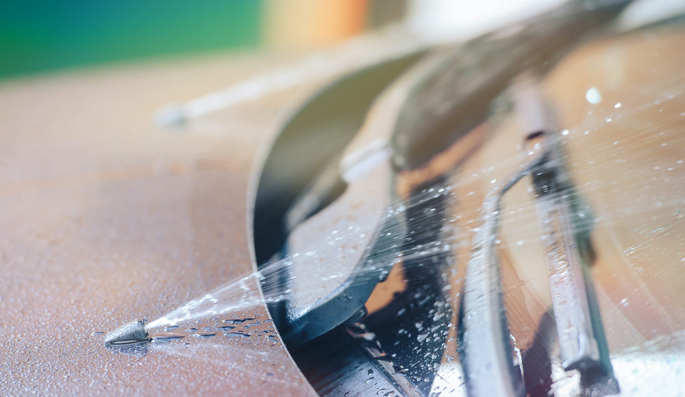 Windscreen,Washer,At,The,Moment,Work