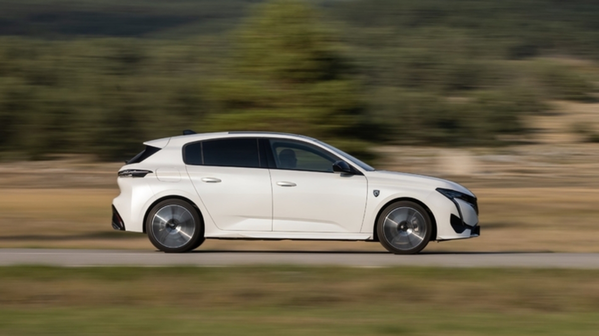 Peugeot E-308