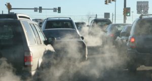 “Une voiture électrique est moins polluante qu’une thermique seulement après 10 000 km” Pollution de l'environnement