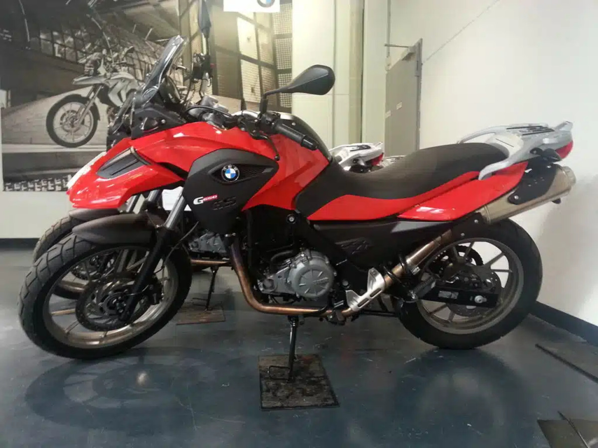 3 BMW 650GS