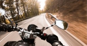 Attention motards : une lourde amende pourrait bientôt vous être imposée Attention motards