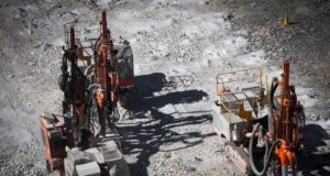Nouveau gisement de lithium en Europe : quel impact sur les prix des voitures électriques ? Nouveau gisement de lithium en Europe