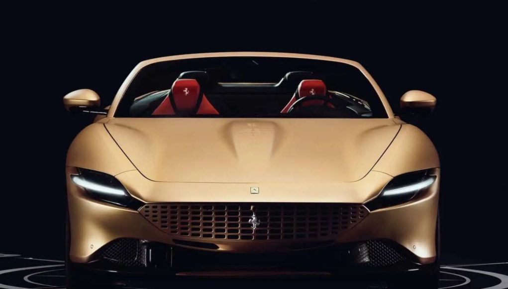 EV Capital image Discover (1) La Ferrari en bois