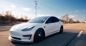 Essai Tesla Model Y grande autonomie propulsion 2024 : vraiment mieux ? La Tesla model Y