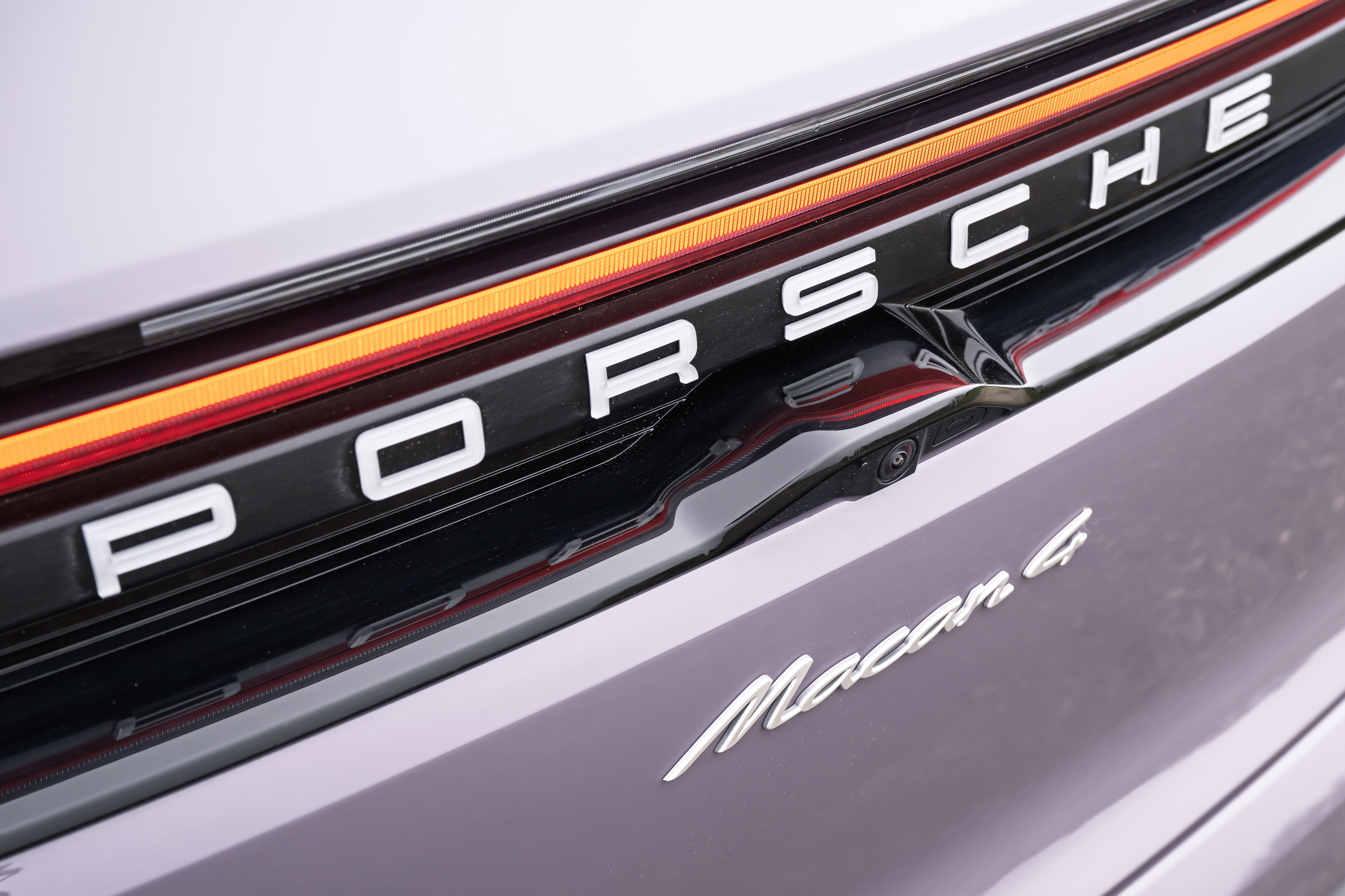 Porsche Macan 4 - Détail arrière