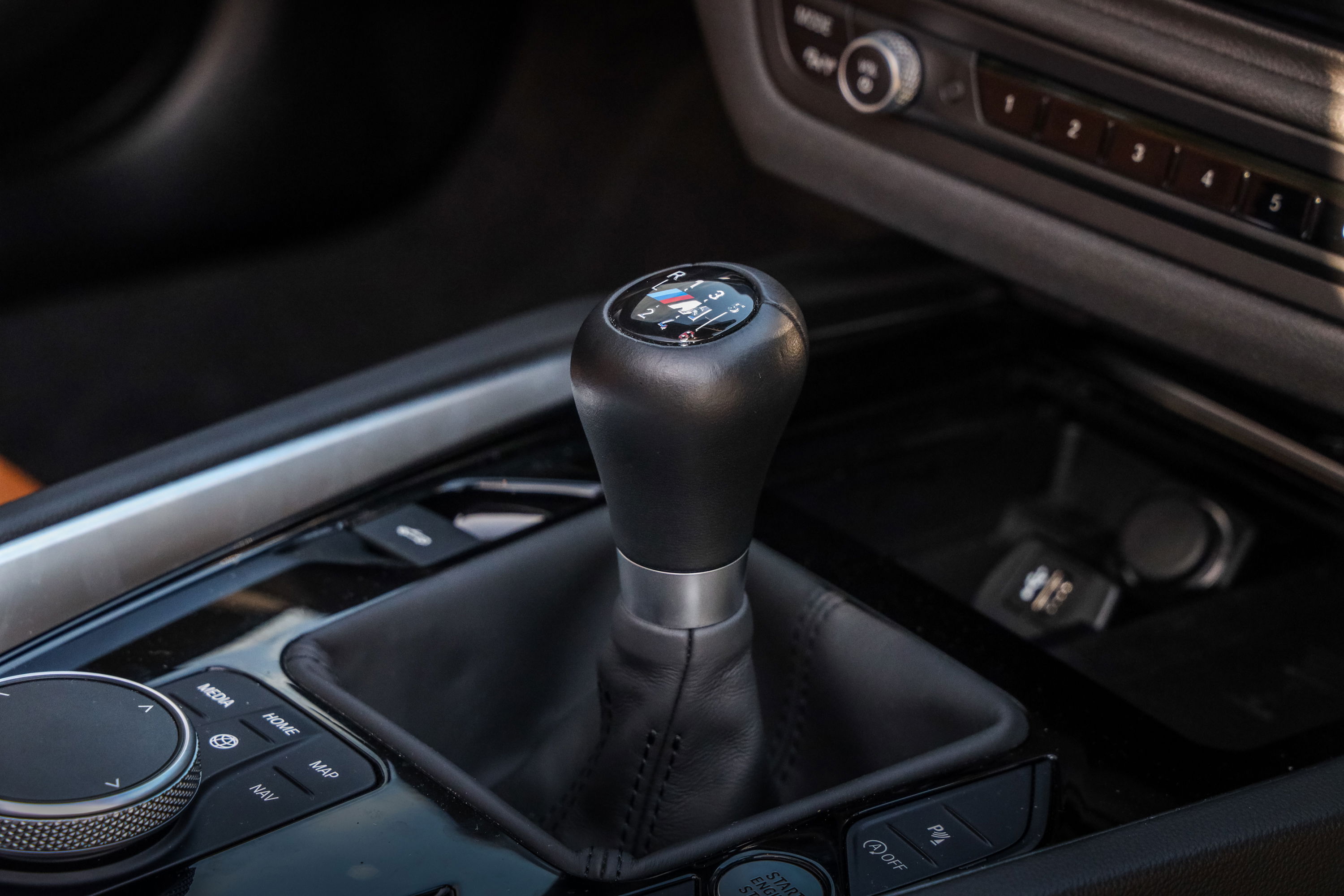 BMW Z4 Handschalter - Boutage de vitesses