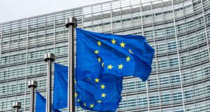 2035 : retournement de situation, l’Europe prête à sauver les hybrides rechargeables ?