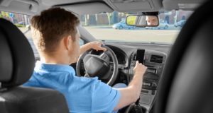 Chauffeurs de voitures radars privées : combien gagnent-ils et comment fonctionne ce système ?