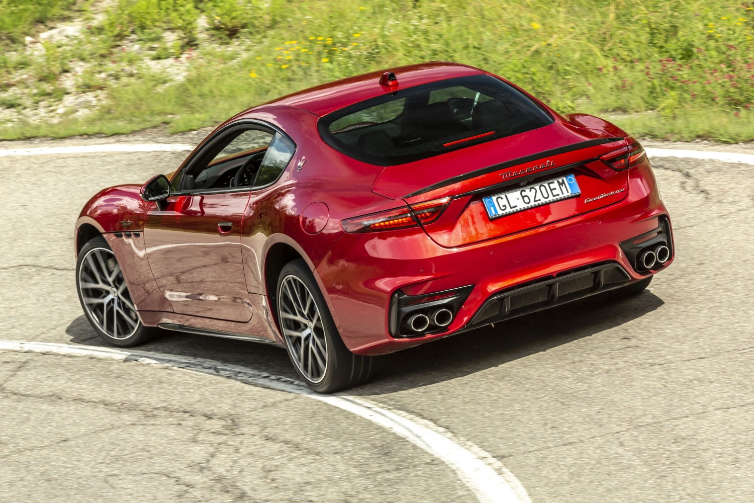 Maserati Granturismo Trofeo - arrière, conduite