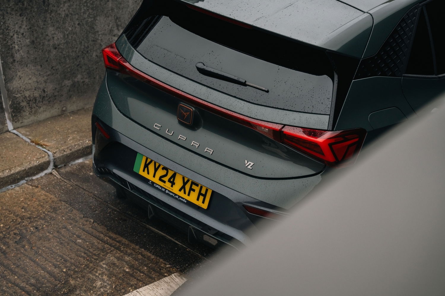 Cupra né vz - détail arrière