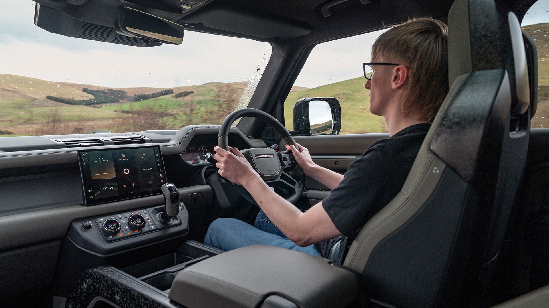 Défenseur Land Rover Octa, intérieur