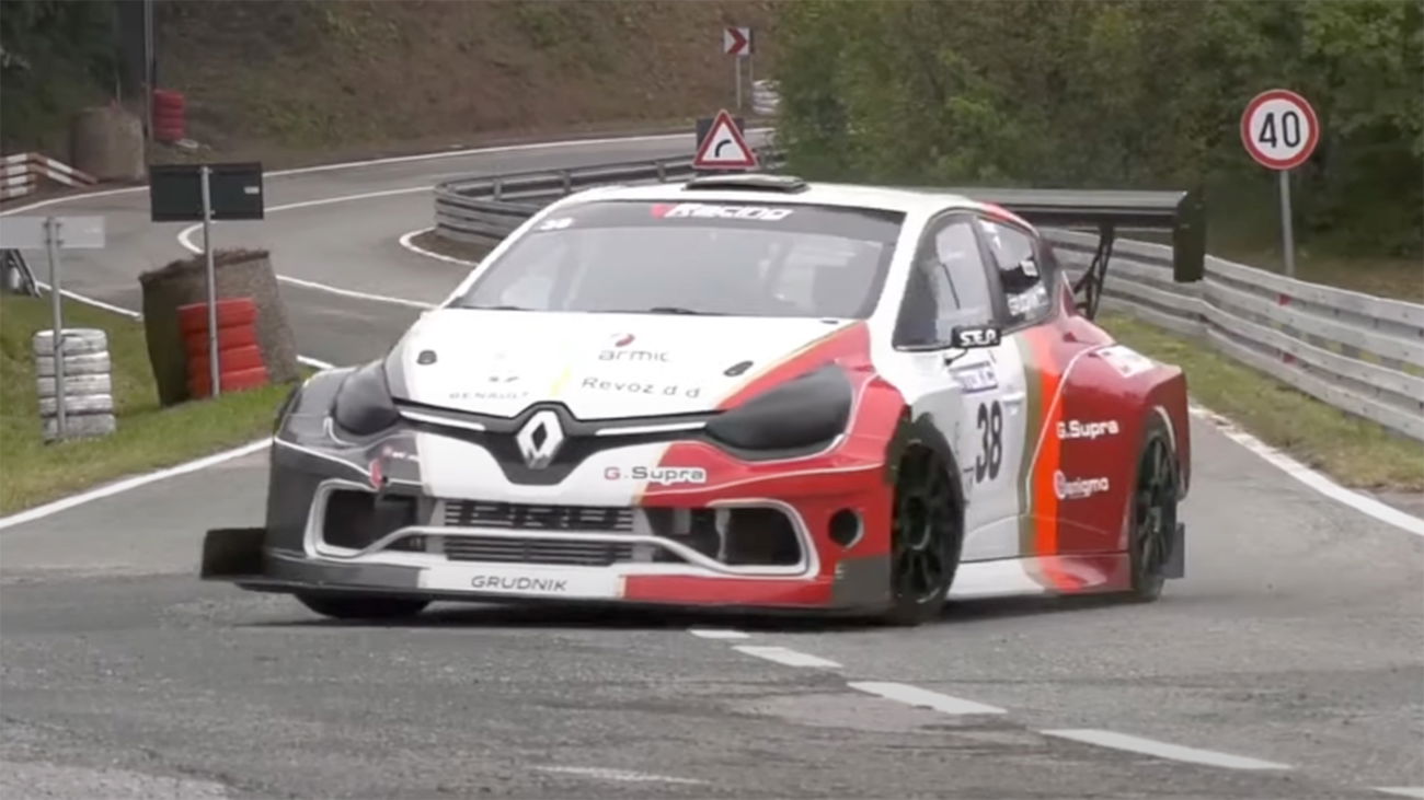 Écoutez ce 700 ch Renault Clio Hillclimb Car Anti-Lag de la voiture ...